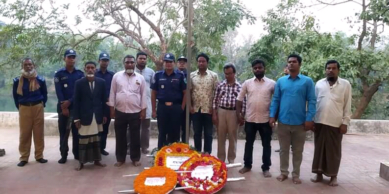 মহেষখলা স্মৃতিসৌধে