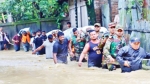 সেনাবাহিনীর সাহায্যে নিরাপদ আশ্রয়ে হাজারো দুর্গত